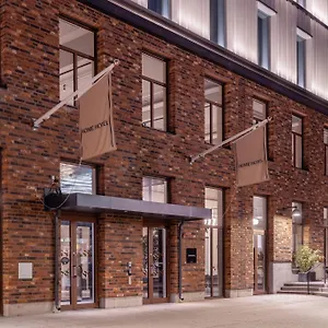 Hotel Tapetfabriken, Nacka